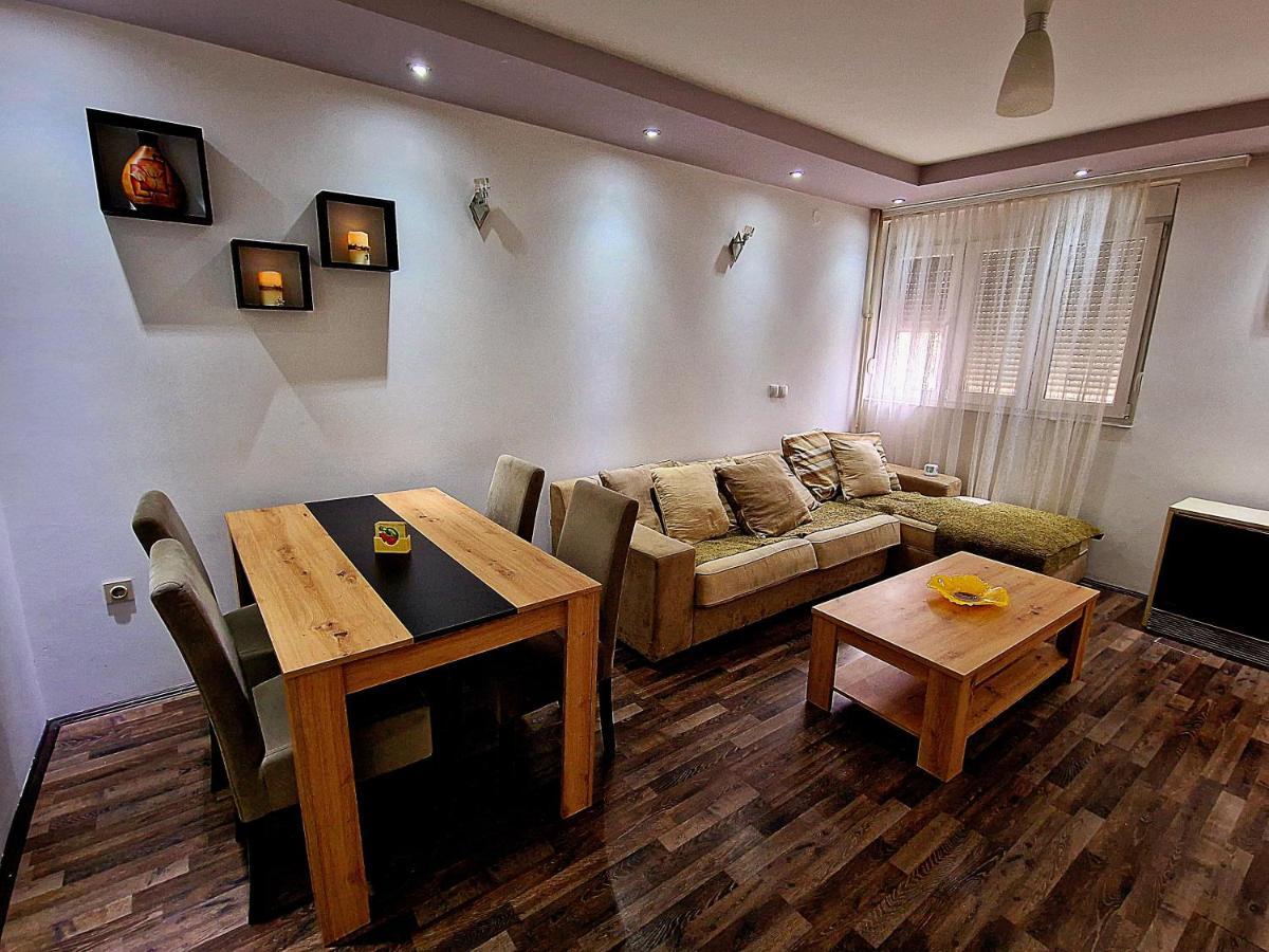 Apartamento T&A Paraćin Exterior foto